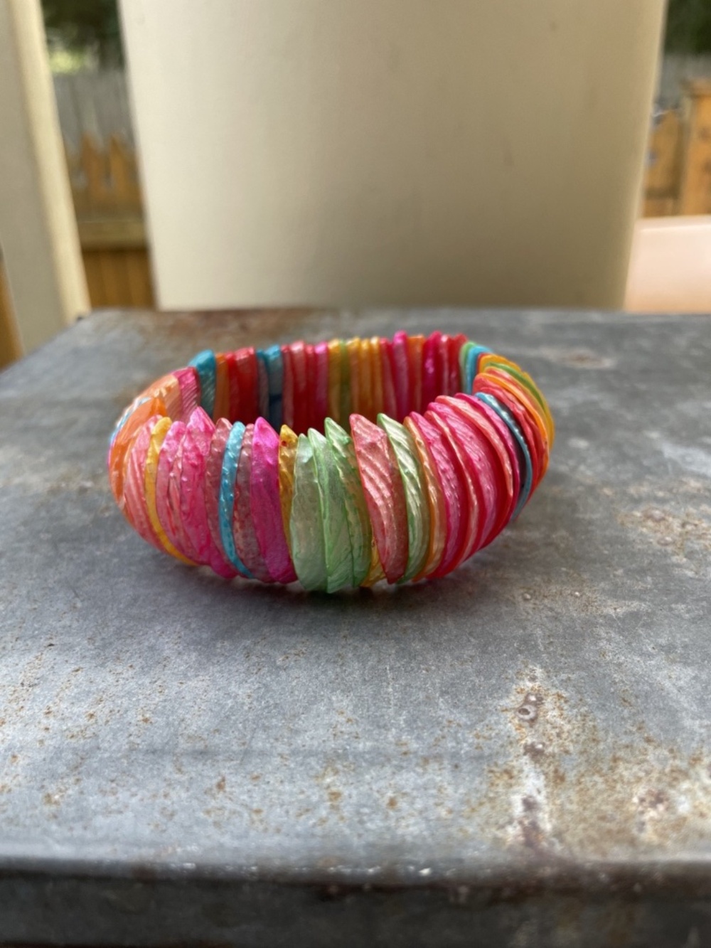 Colorful Multicolor Conch Shell Bracelet - Picture 5 of 5